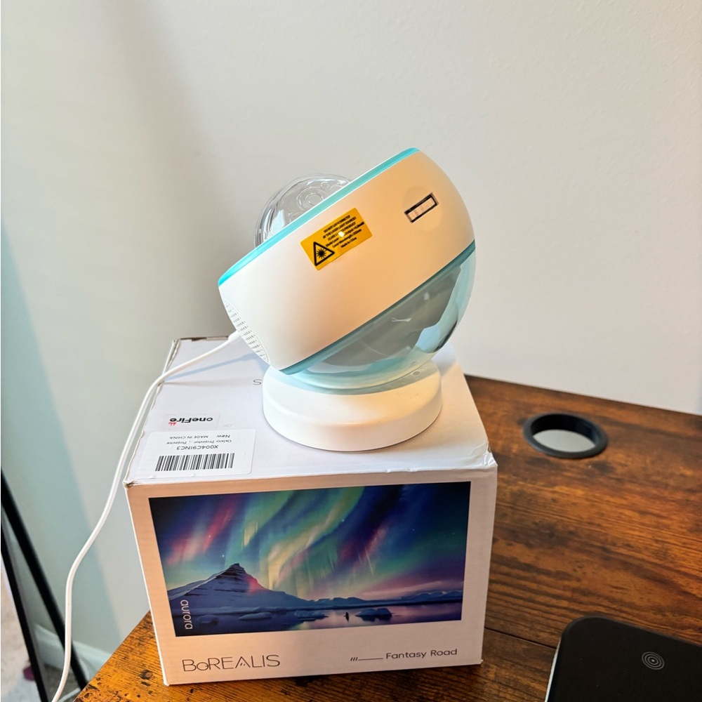 BoREALIS Fantasy Road Projector
